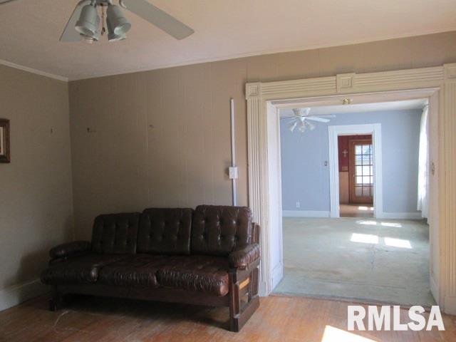 206 North Trivoli Road Trivoli, IL 61569 - Photo 17 of 36