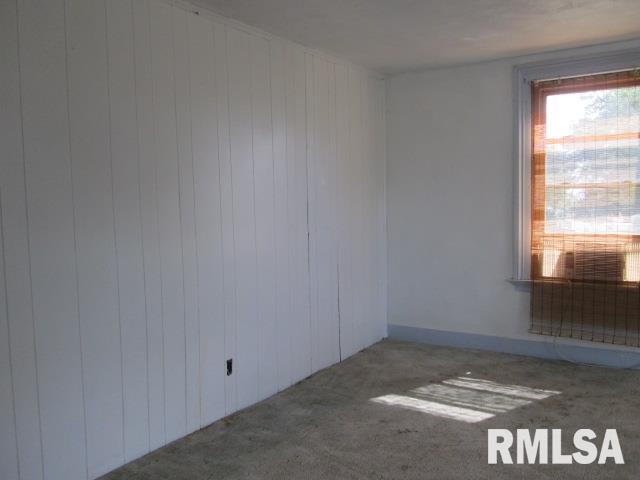 206 North Trivoli Road Trivoli, IL 61569 - Photo 27 of 36