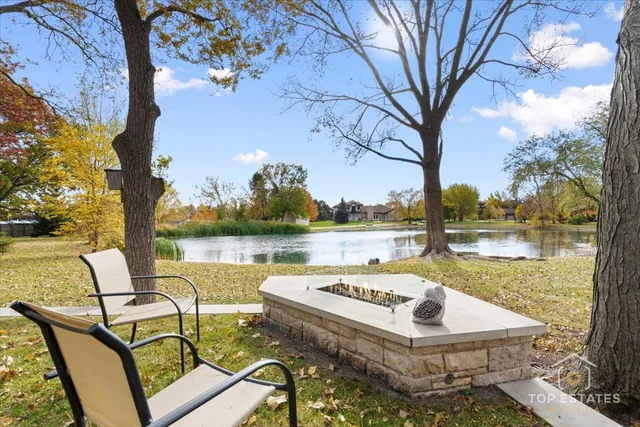 $1,230,000 | 3246 Landwehr Road, Northbrook, IL 60062