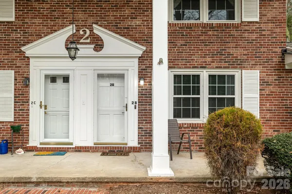 $219,000 | 101 Boyd Drive, Unit 2B, Flat Rock, NC 28731