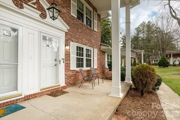 $219,000 | 101 Boyd Drive, Unit 2B, Flat Rock, NC 28731