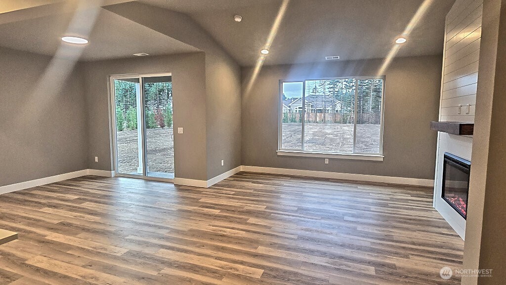 567 Monte Elma Road Montesano, WA 98563 - Photo 7 of 12 Gallery Image 7