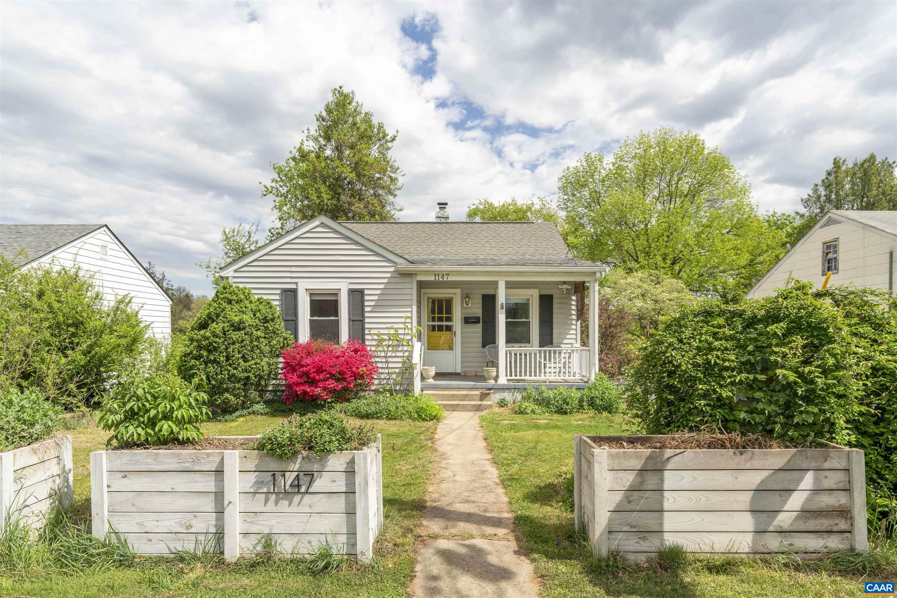 1147 Meriwether Street Charlottesville, VA 22902 - Photo 18 of 25