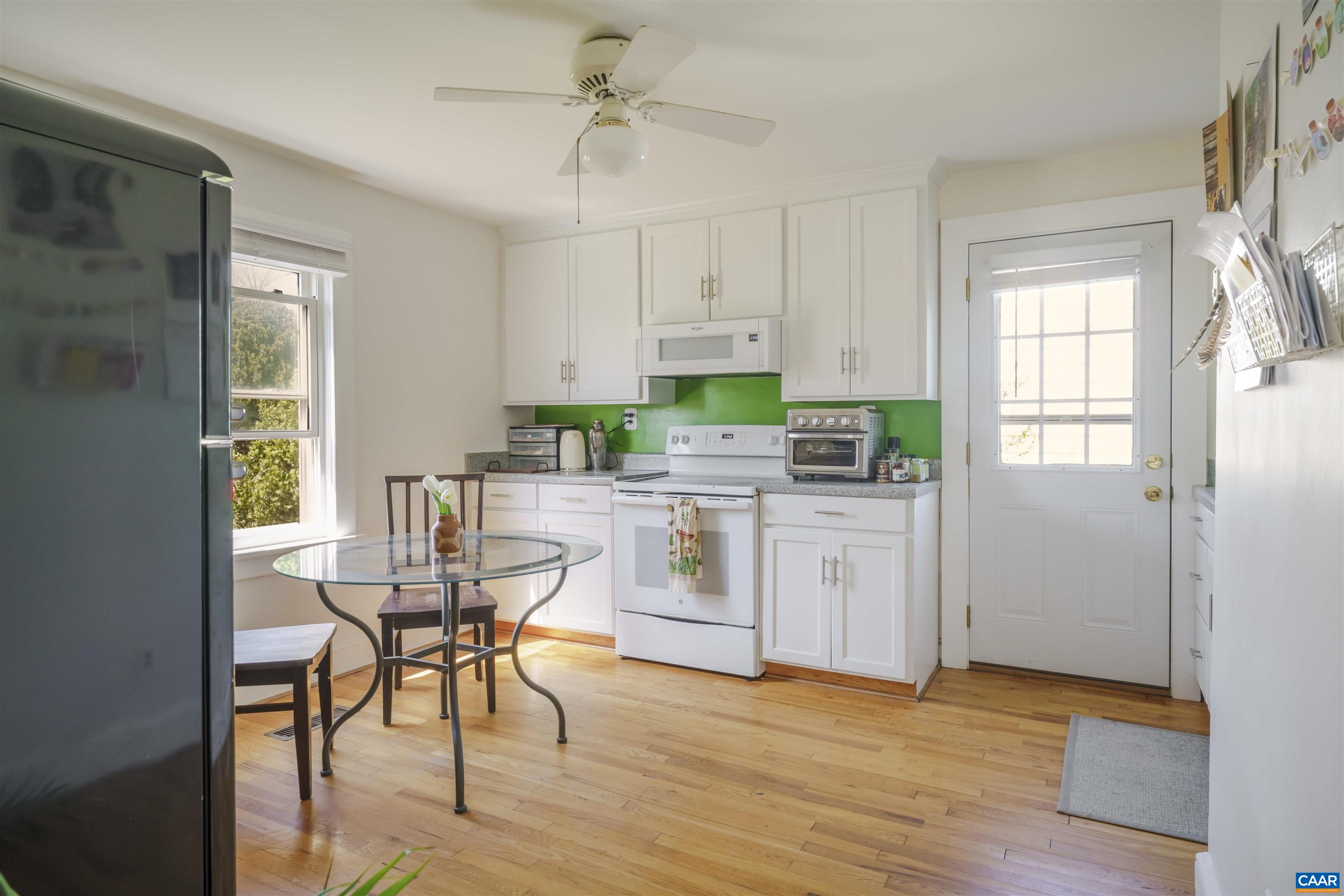 1147 Meriwether Street Charlottesville, VA 22902 - Photo 7 of 25