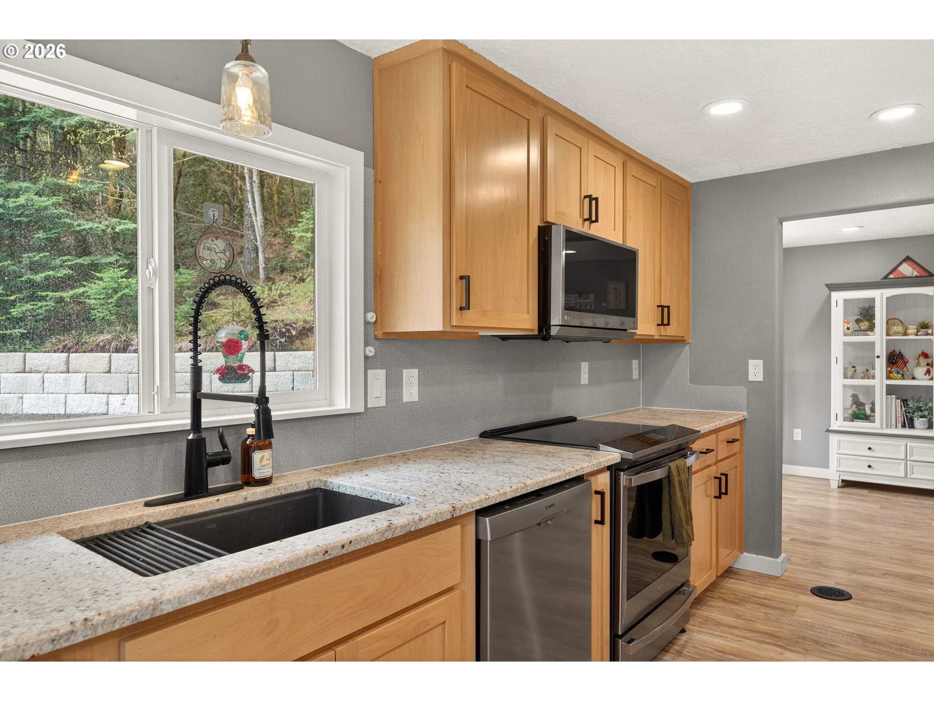16635 Northwest Cook Road McMinnville, OR 97128 - Photo 13 of 48 Kitchen