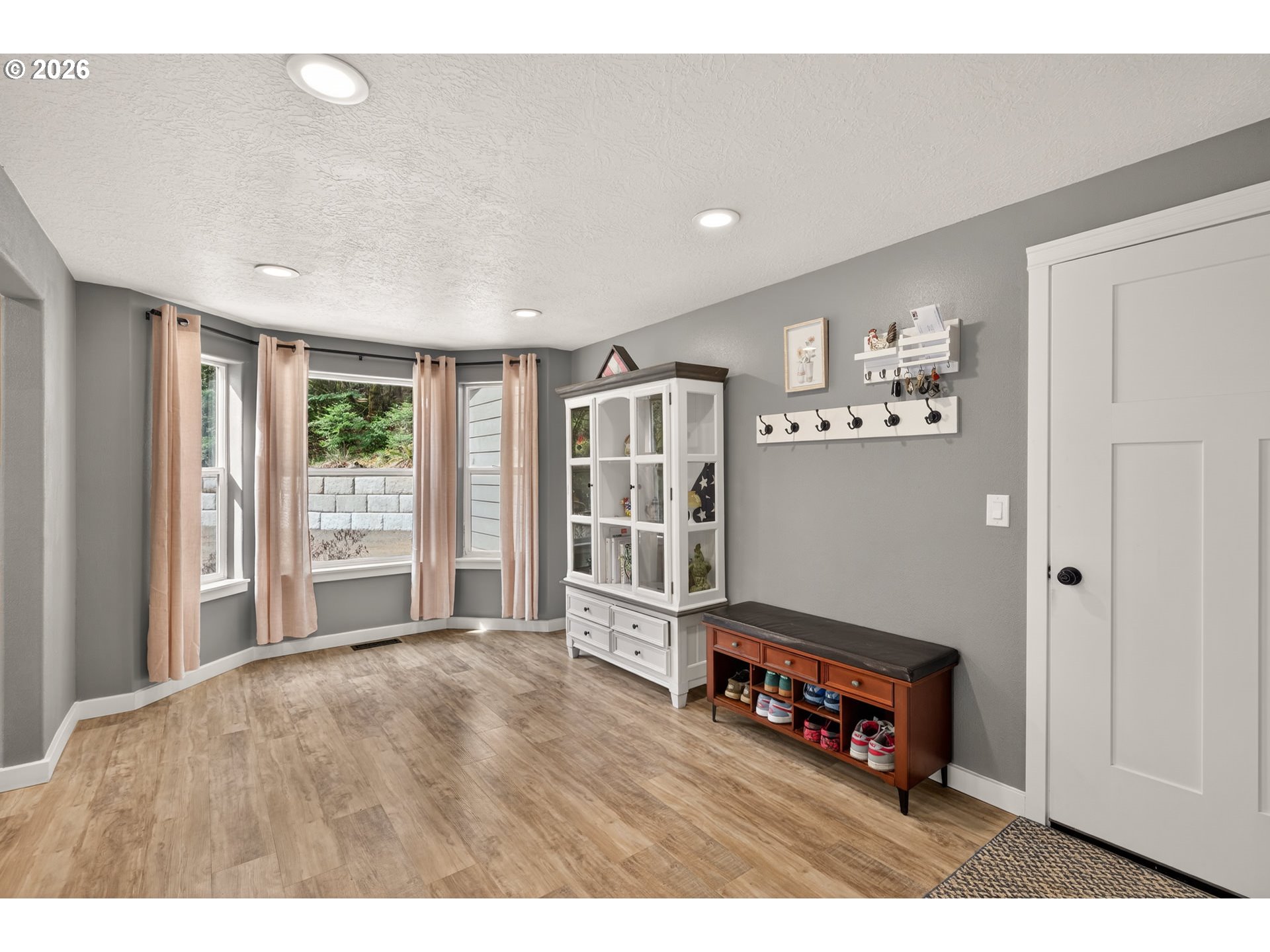 16635 Northwest Cook Road McMinnville, OR 97128 - Photo 17 of 48 Dining Room