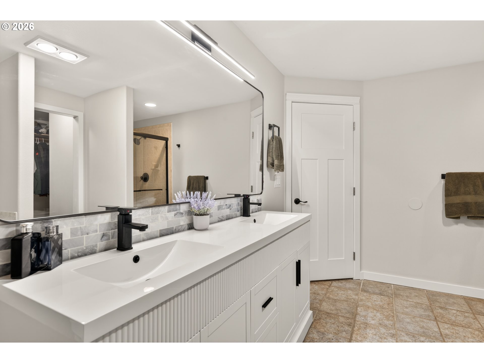 16635 Northwest Cook Road McMinnville, OR 97128 - Photo 28 of 48 Primary Bedroom