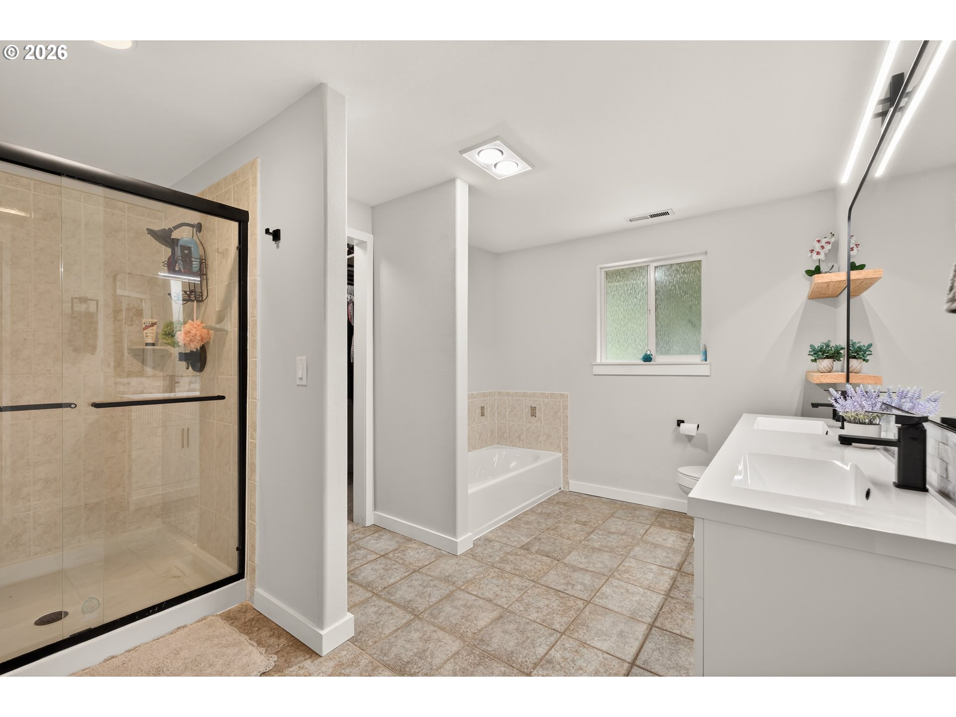 16635 Northwest Cook Road McMinnville, OR 97128 - Photo 29 of 48 Primary Bedroom