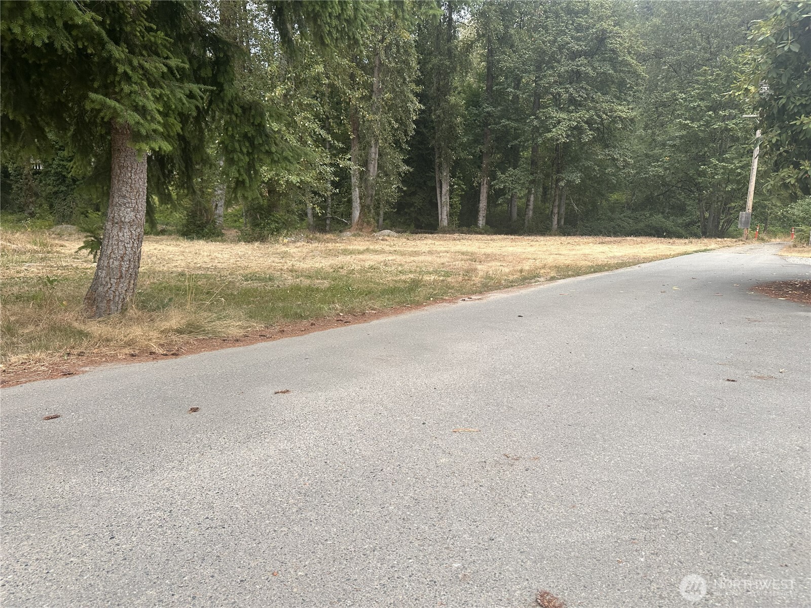 154-xx Southeast Jones Road Renton, WA 98058 - Photo 10 of 14 Gallery Image 10