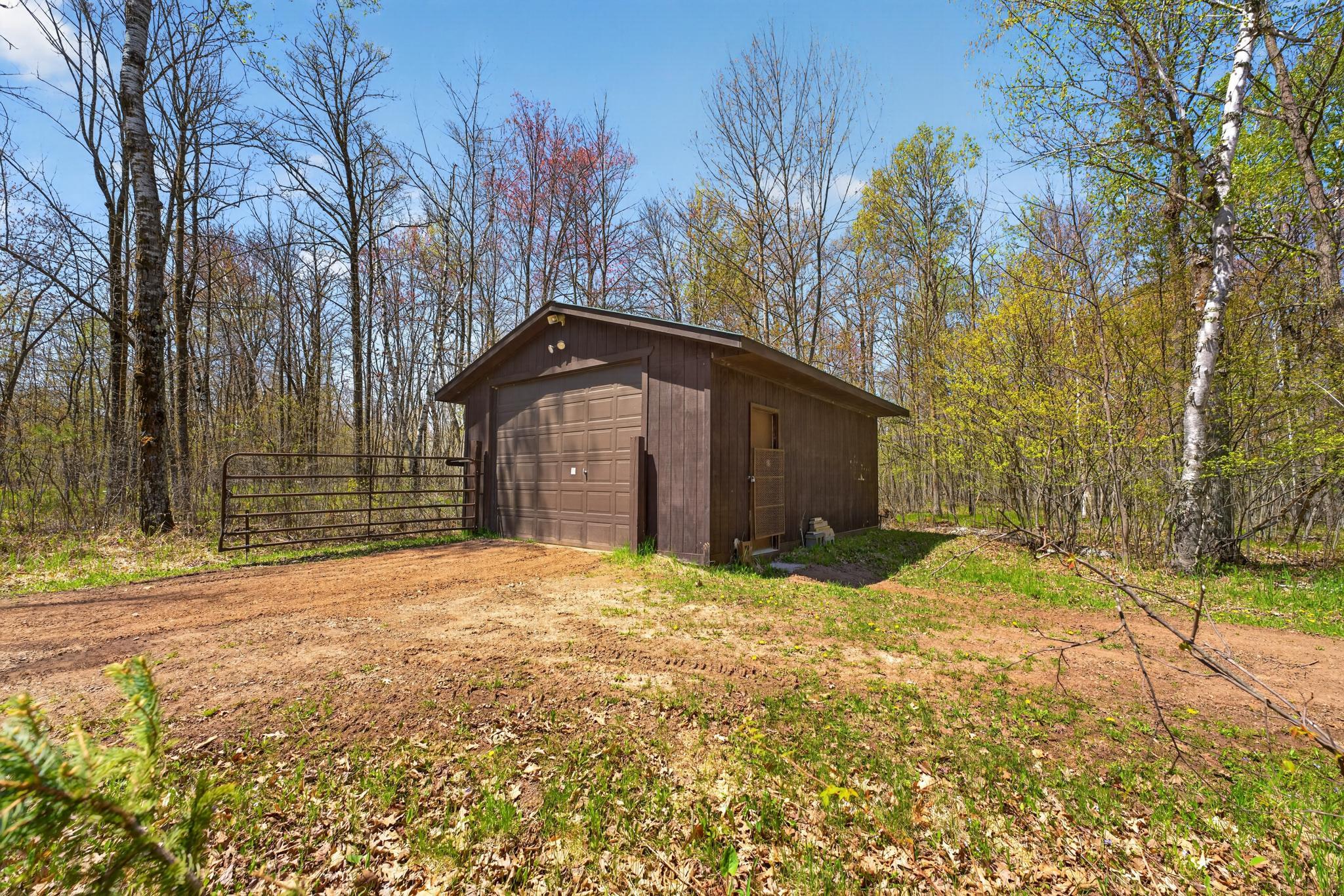 32710 Kettle River Road Hinckley, MN 55037 - Photo 21 of 39 Gallery Image 21