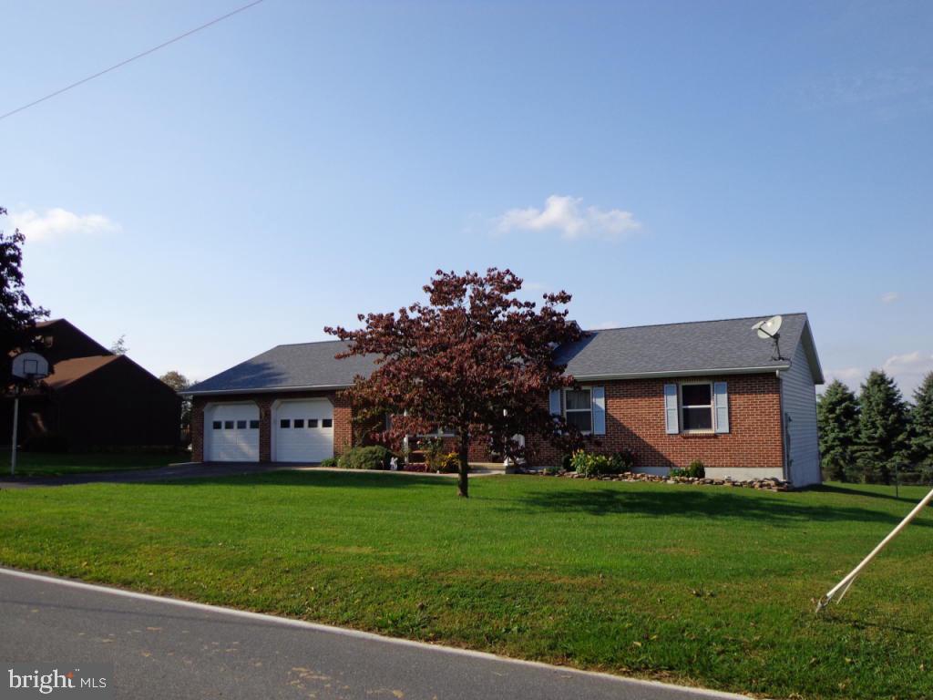 3915 Concordia Road Columbia, PA 17512 - Photo 2 of 17 Gallery Image 2