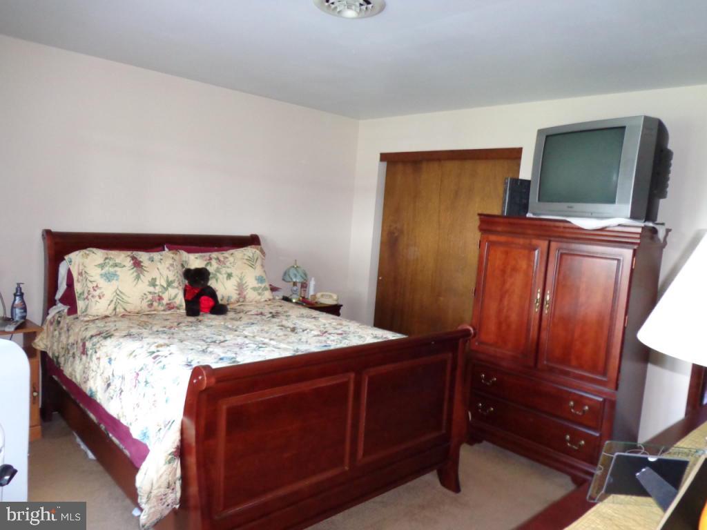3915 Concordia Road Columbia, PA 17512 - Photo 6 of 17 Gallery Image 6