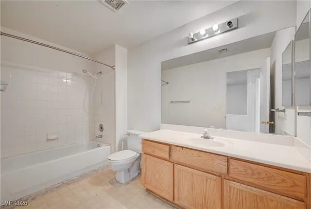 $1,950 | 9299 Adamshurst Avenue, Las Vegas, NV 89148