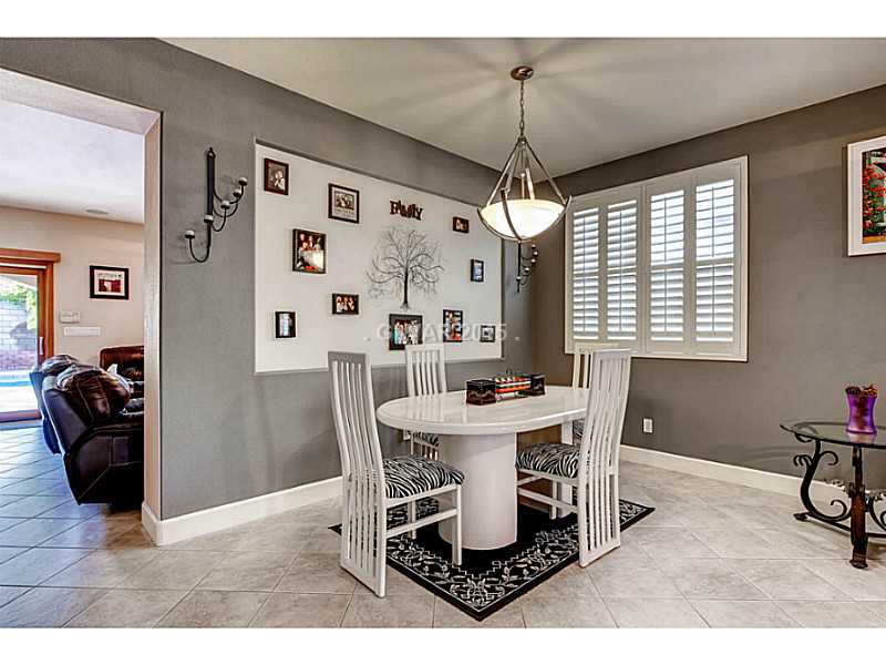 265 Violet Note Street Henderson, NV 89074 - Photo 4 of 20 Dining Room.