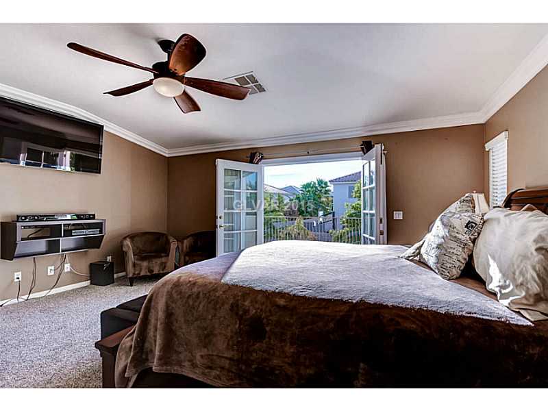 265 Violet Note Street Henderson, NV 89074 - Photo 10 of 20 Master Bedroom.
