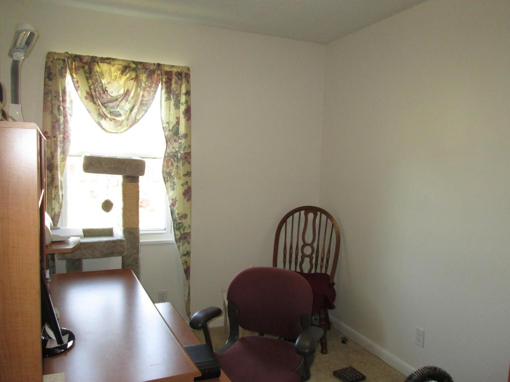 1308 Ballard Road Johnson City, TN 37604 - Photo 9 of 14 Photo 9