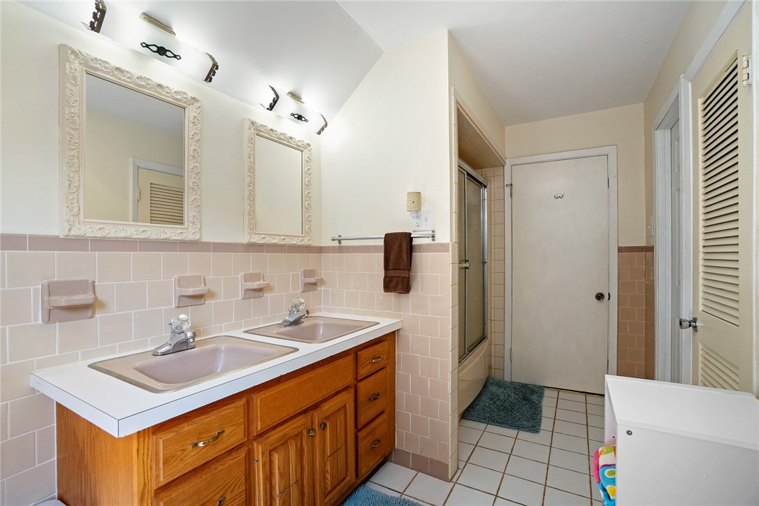 354 Old River Road Lincoln, RI 02838 - Photo 20 of 34 Gallery Image 20