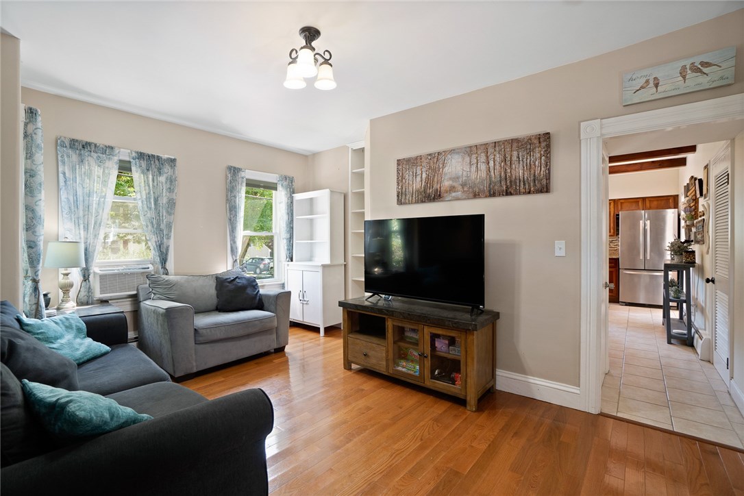 354 Old River Road Lincoln, RI 02838 - Photo 3 of 34 Gallery Image 3