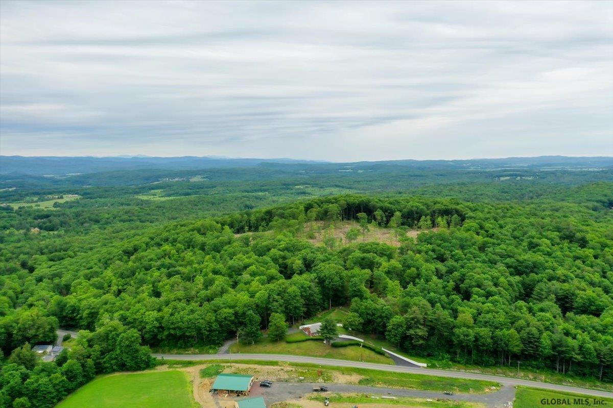 1533 County Rte 11 Hampton, NY 12887 - Photo 5 of 59 Photo 5