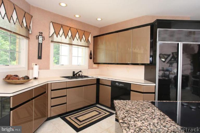 10504 Vincent Road White Marsh, MD 21162 - Photo 21 of 30 Kitchen #3