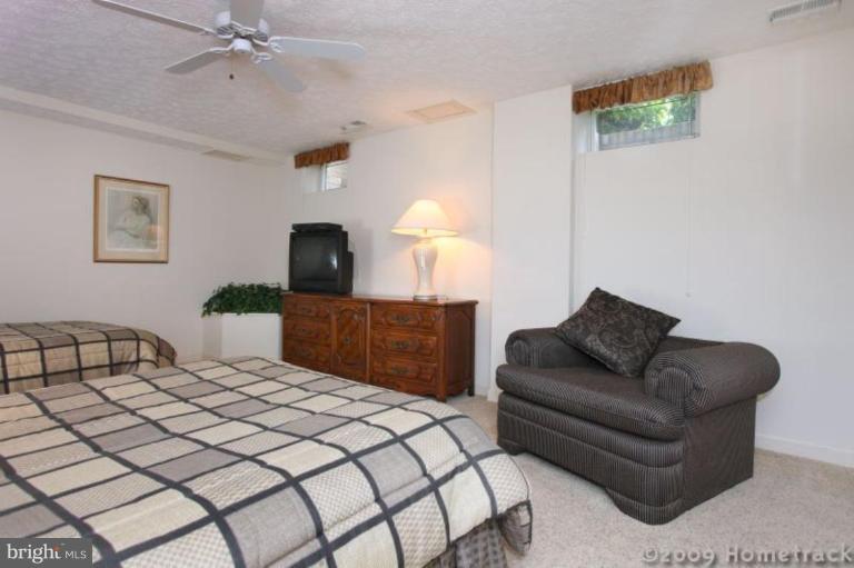 10504 Vincent Road White Marsh, MD 21162 - Photo 22 of 30 Bedroom #4