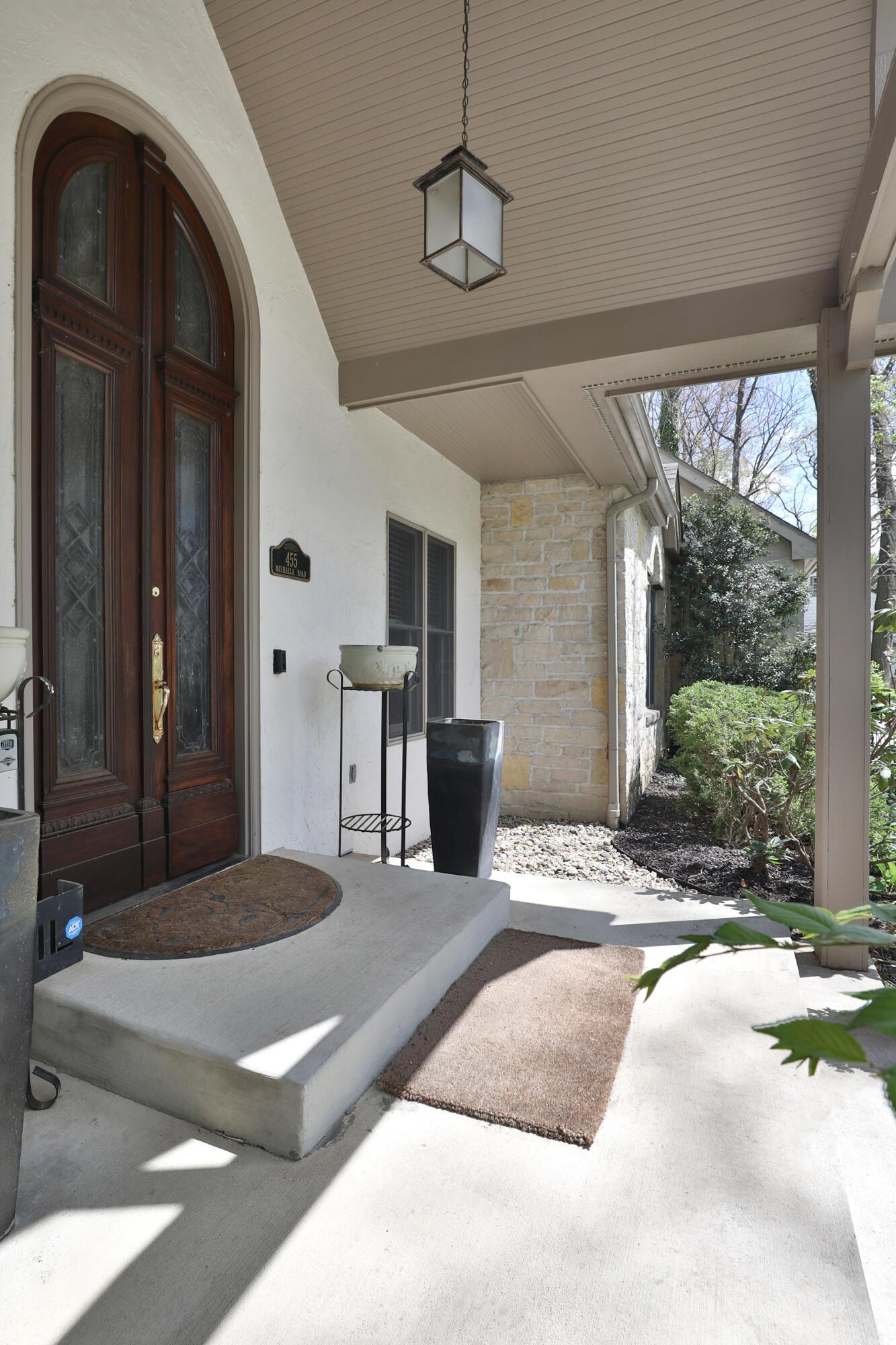 455 Walhalla Road Columbus, OH 43202 - Photo 4 of 71 455-Walhalla-April2026-04