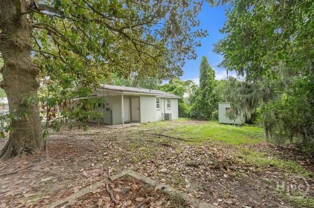 $1,700 | 1319 East 69th Street, Savannah, GA 31404