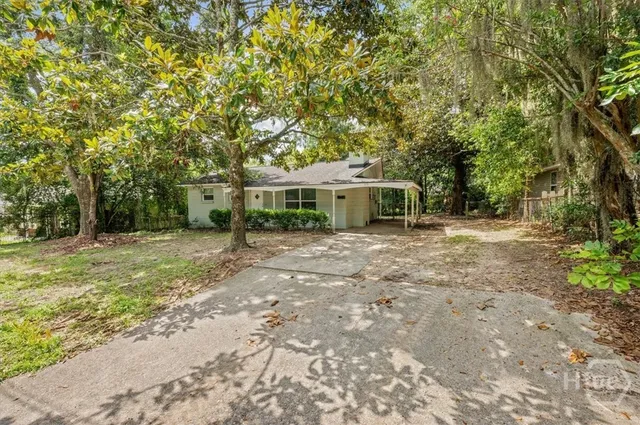 $1,700 | 1319 East 69th Street, Savannah, GA 31404