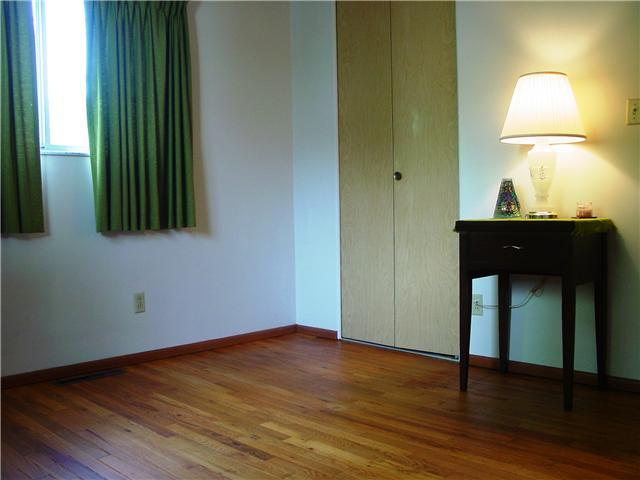 1842 Fleming Road Columbus, OH 43232 - Photo 11 of 25 Gallery Image 11