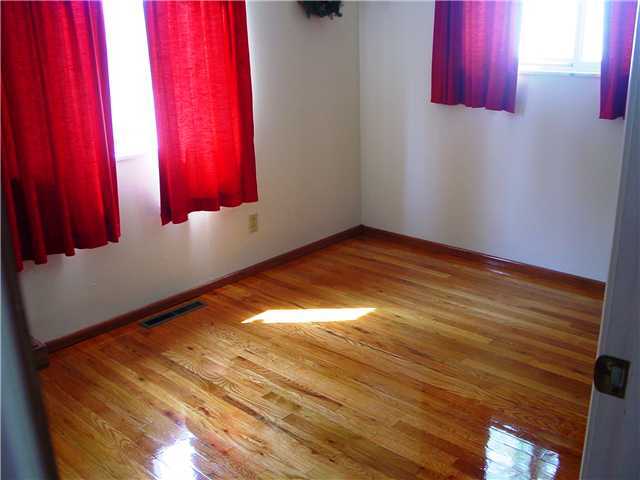 1842 Fleming Road Columbus, OH 43232 - Photo 7 of 25 Gallery Image 7