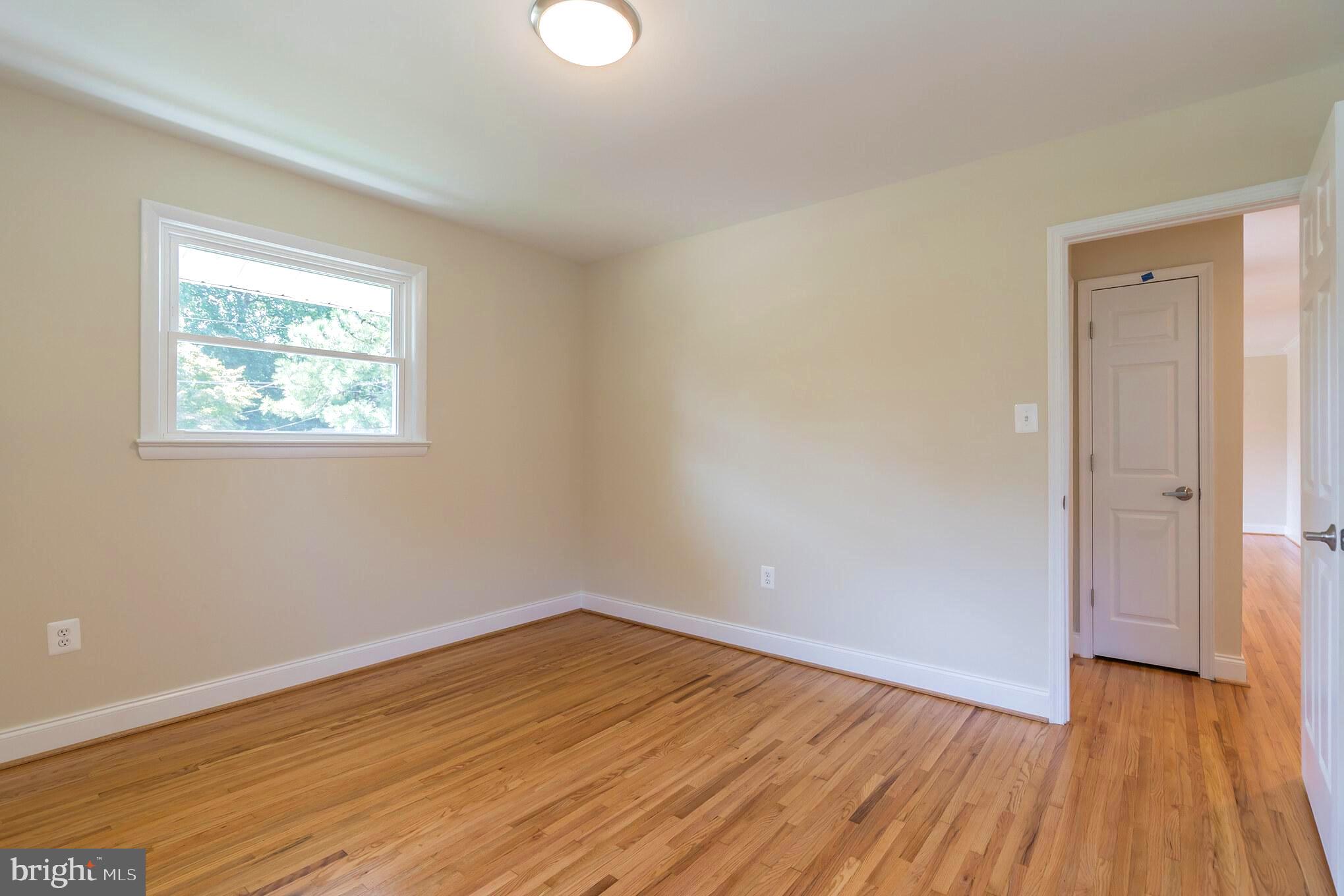 11301 Mapleview Drive Silver Spring, MD 20902 - Photo 13 of 30 Bedroom #1