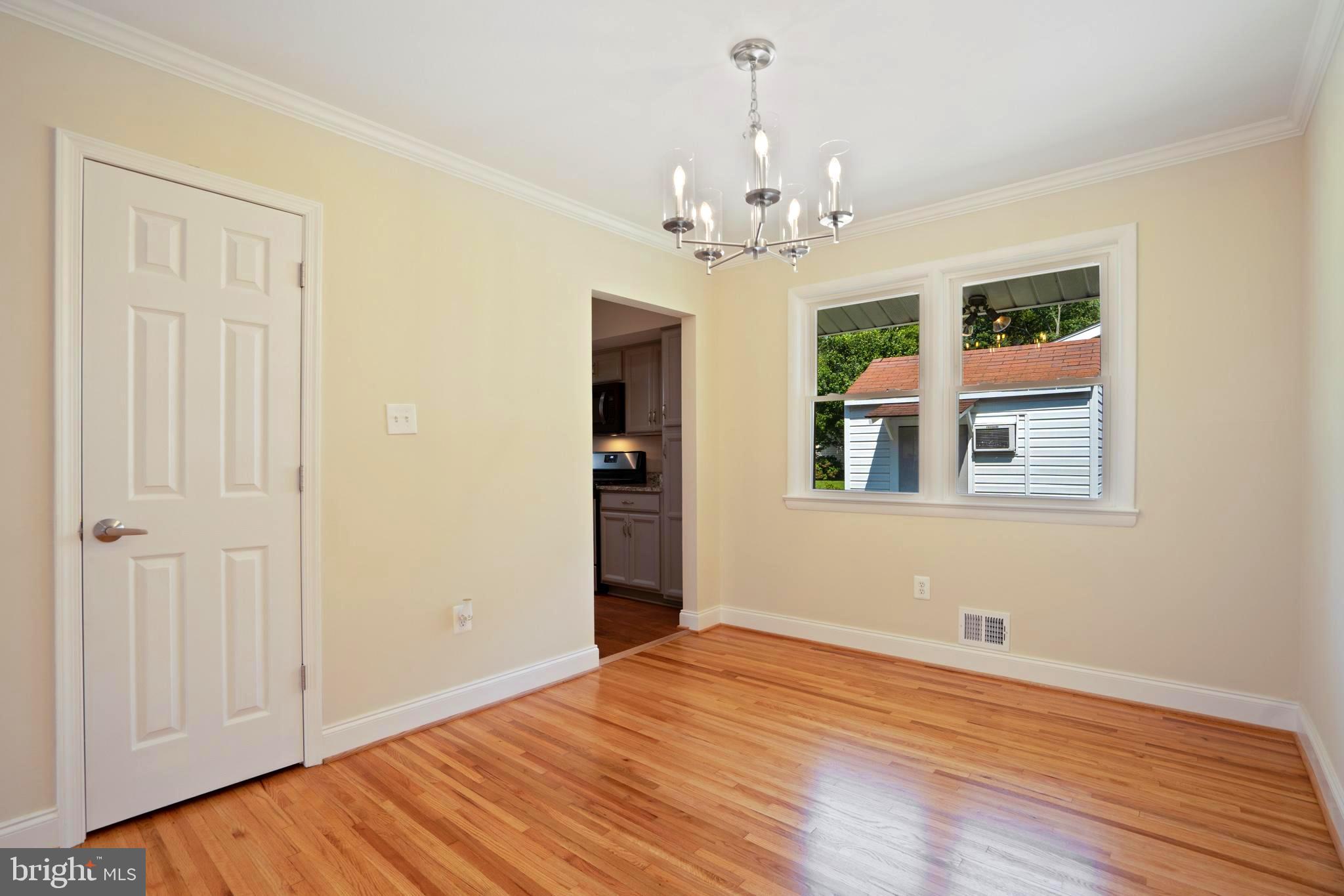 11301 Mapleview Drive Silver Spring, MD 20902 - Photo 8 of 30 Dining Room Next To Kitchen