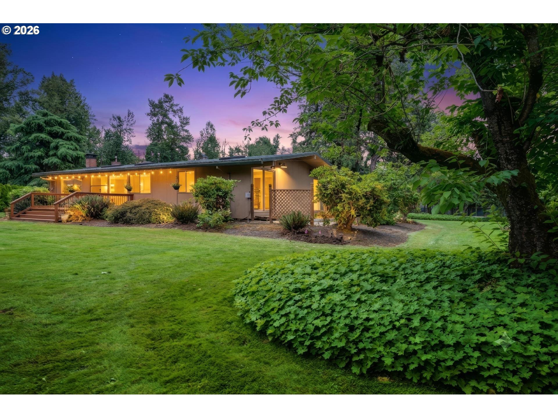 9324 Northeast Levee Road Portland, OR 97211 - Photo 35 of 45