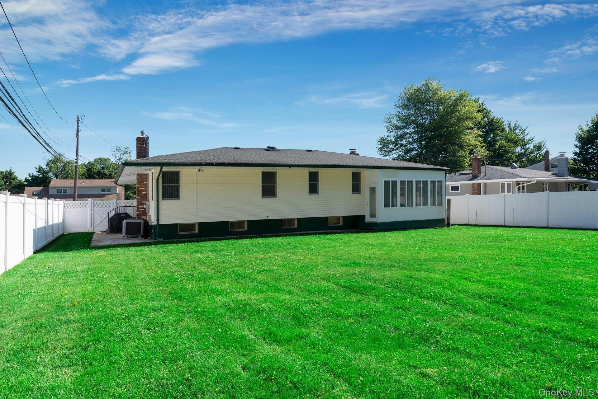 7 Applewood Road St. James, NY 11780 - Photo 18 of 18