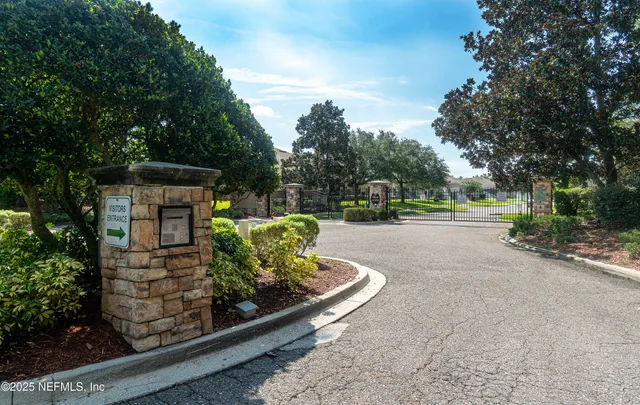 $364,500 | 1558 Calming Water Drive, Fleming Island, FL 32003