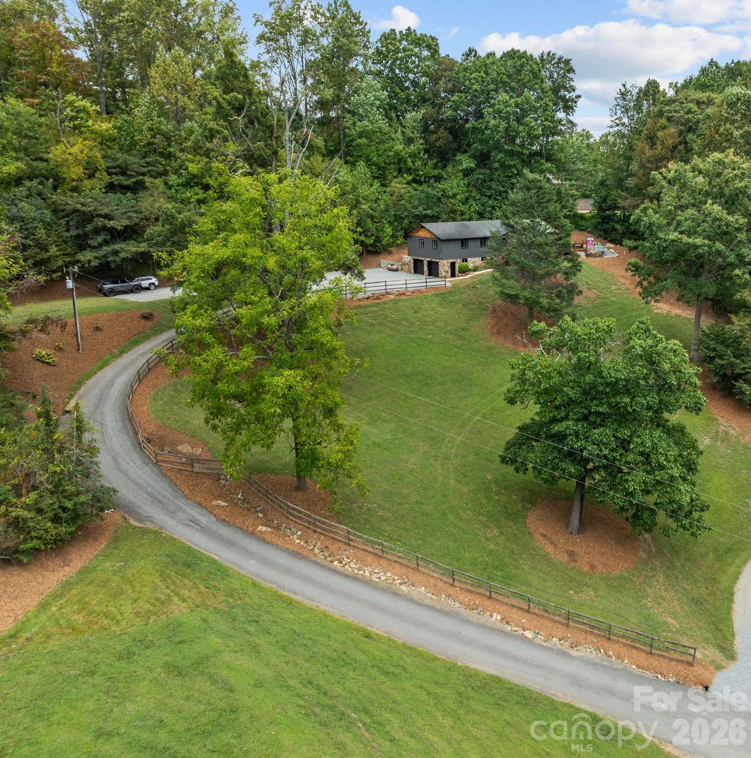 263 Morgan Branch Road, Unit 1 Leicester, NC 28748 - Photo 2 of 30 Gallery Image 2