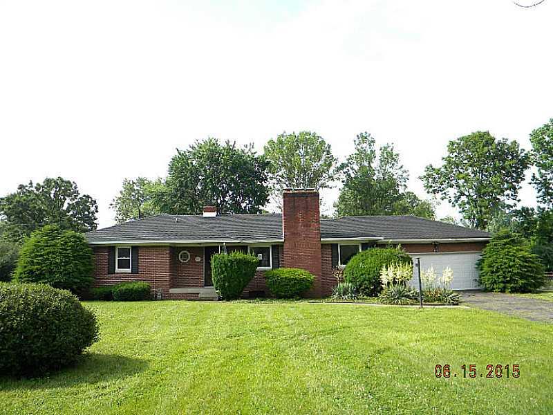 5215 Radnor Road Indianapolis, IN 46226 - Photo 1 of 14 Gallery Image 1