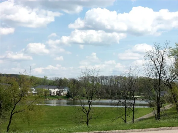 $649,900 | 7011 Sunrise Lane, McDonald, PA 15057
