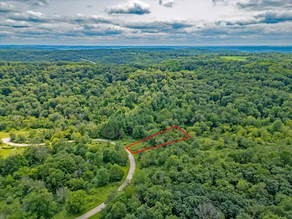 $10,000 | Lot 61 Staghorn La, La Valle, WI 53941