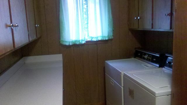 937 Toliver Lake Road Manchester, TN 37355 - Photo 9 of 18 Laundry room