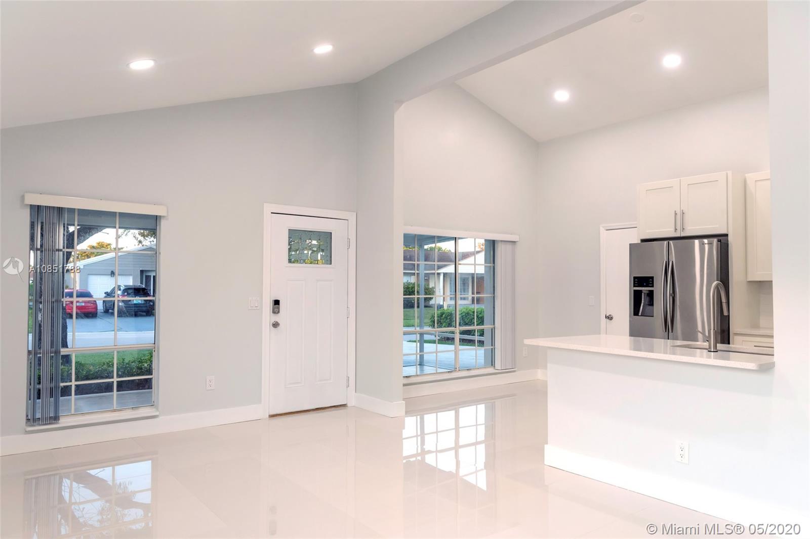 8332 Butterfield Lane Boca Raton, FL 33433 - Photo 5 of 36 Gallery Image 5