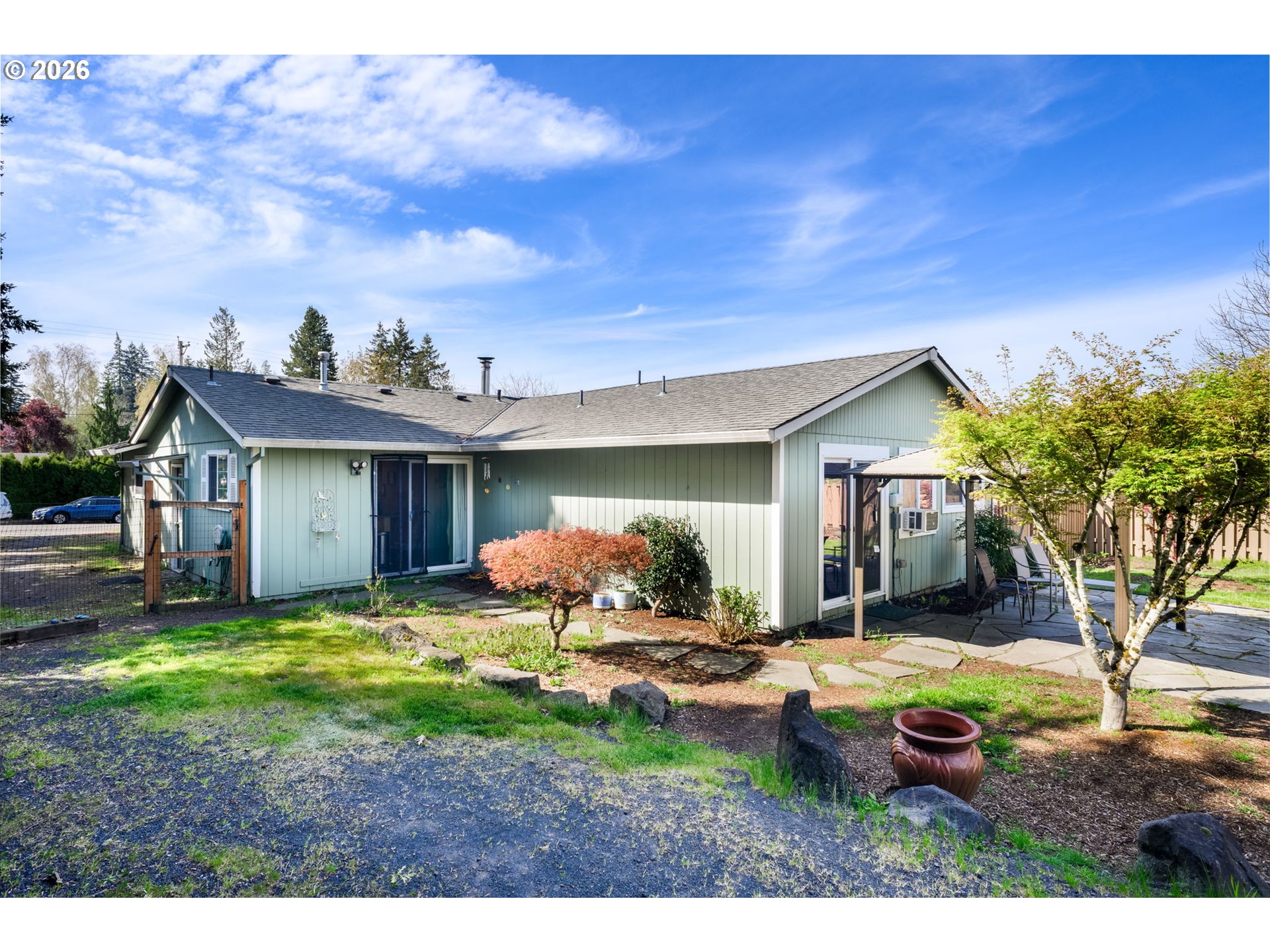4747 Southeast Chase Road Gresham, OR 97080 - Photo 5 of 38