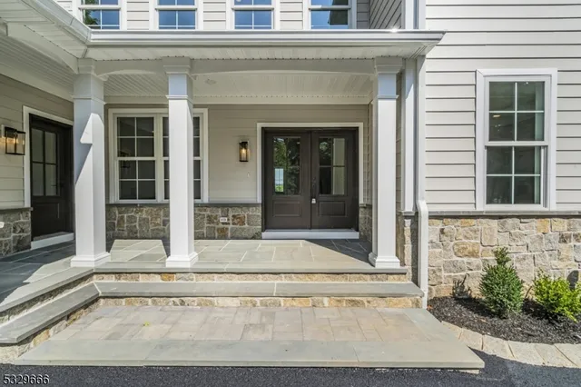 a view of a building entrance