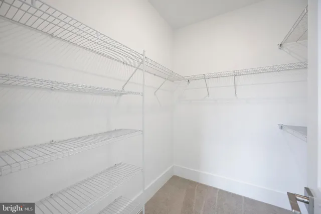 $4,700 | 2606 West Peninsula Drive, Unit 309B, Baltimore, MD 21230