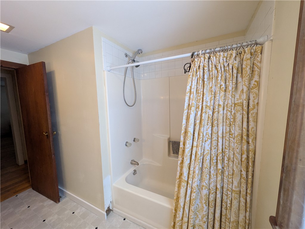 236 Springer Road Warren, NY 13439 - Photo 12 of 35 Downstairs bathroom