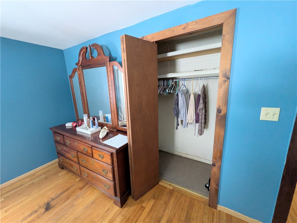 236 Springer Road Warren, NY 13439 - Photo 14 of 35 Downstairs bedroom 1