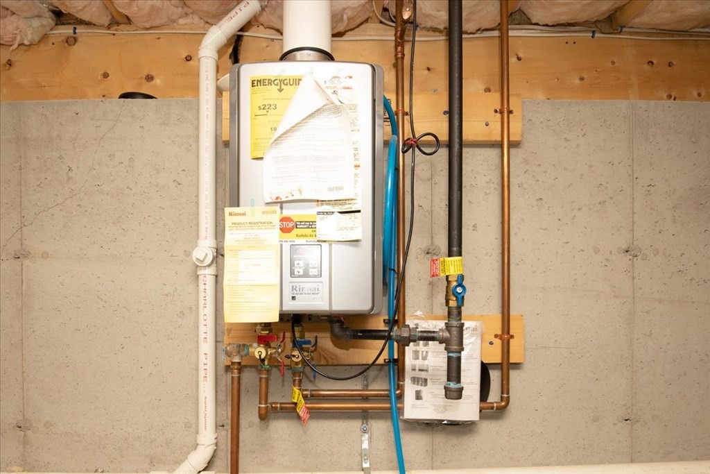 294 River Street Billerica, MA 01821 - Photo 36 of 42