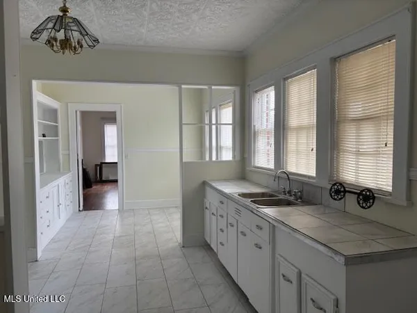 $350,000 | 1523 Magnolia Avenue, Tylertown, MS 39667