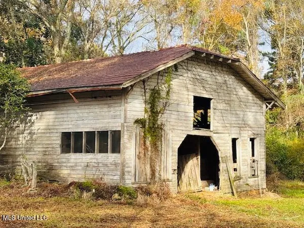 $350,000 | 1523 Magnolia Avenue, Tylertown, MS 39667