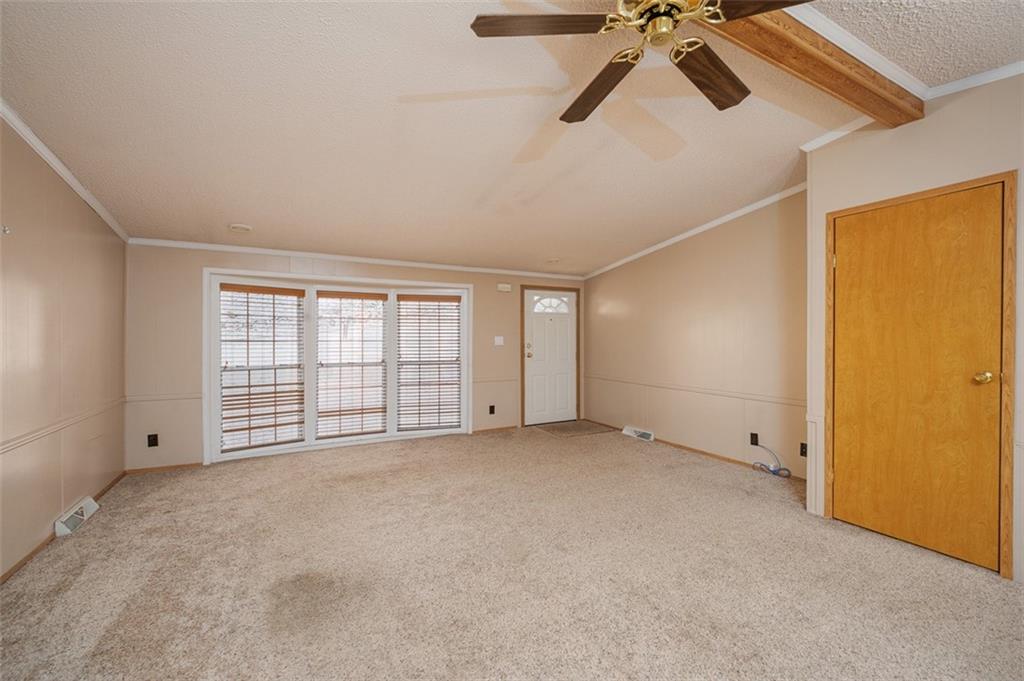20 Hawes Road Farmington, PA 15437 - Photo 2 of 39 Gallery Image 2